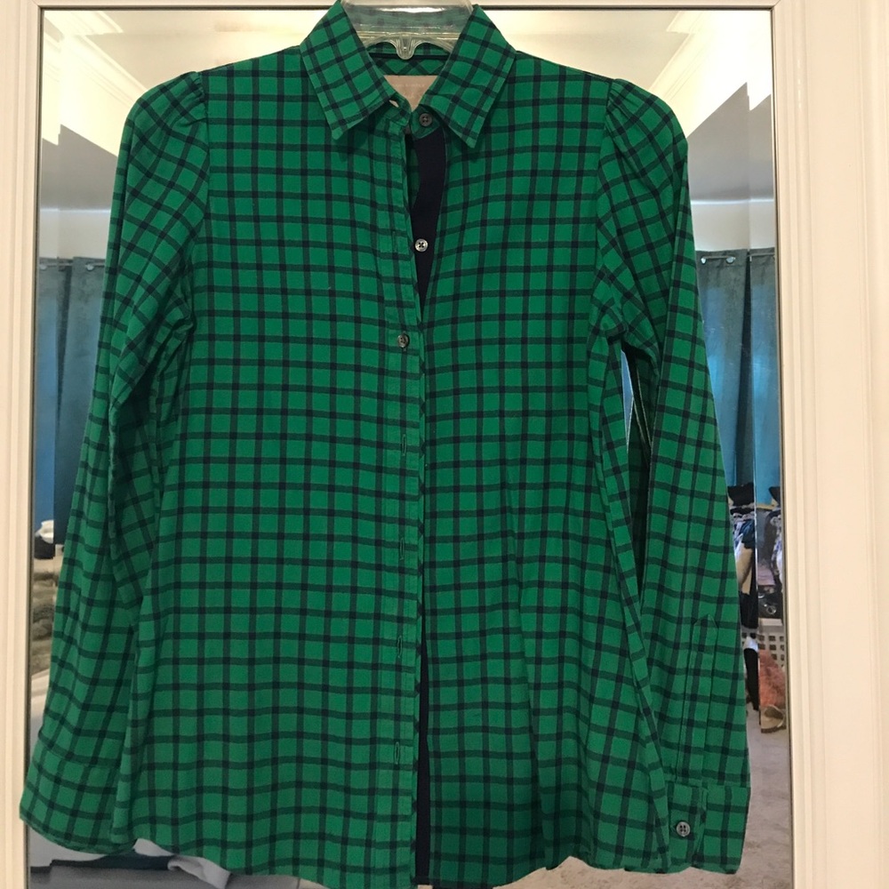 Plaid navy/green button down